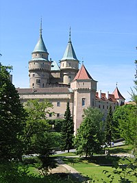 Fil:Bojnice Castle 2005.jpg