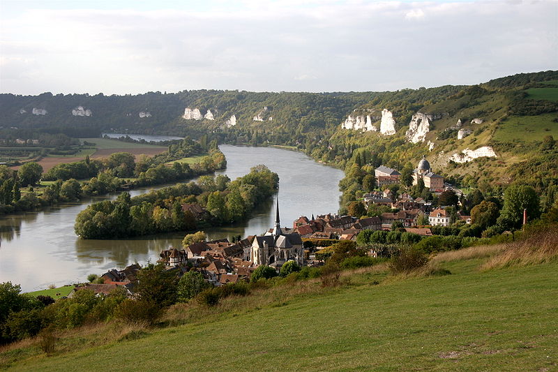 Fil:Petit-andely-depuis-chateau-gaillard.jpg