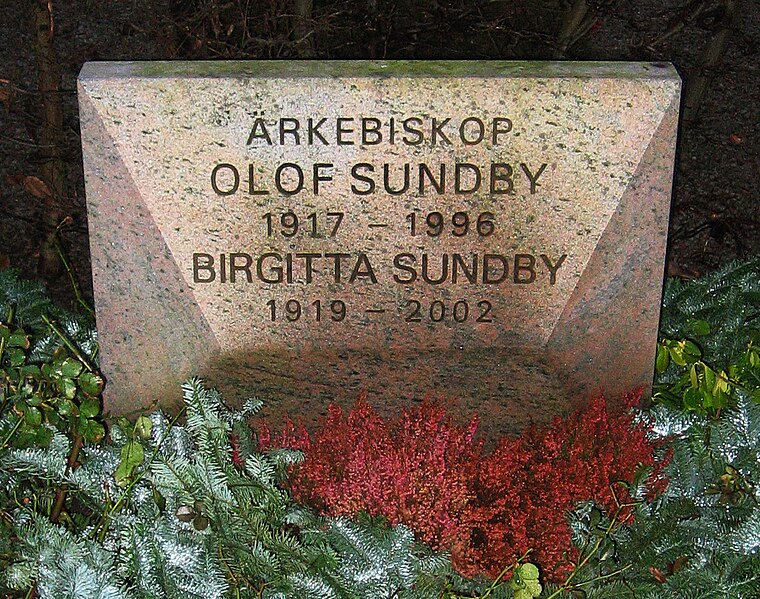 Fil:Grave of swedish arch bishop olof sundby lund sweden.jpg