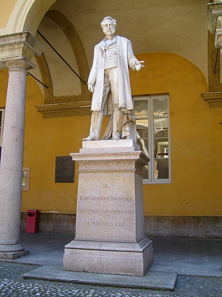 Fil:Bartolomeo Panizza statue 1.JPG