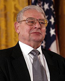 Giacconi vid National Medal of Science prisceremoni (2003)