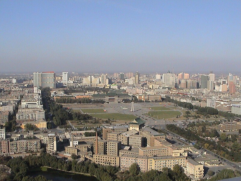 Fil:Changchun Cultural Square.JPG