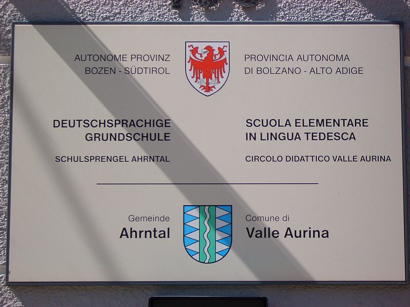 Fil:Grundschule Südtirol.jpg