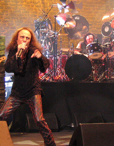Fil:Ronnie James Dio HAH Katowice.jpg