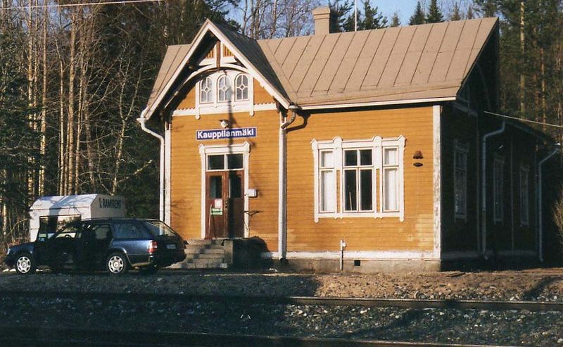 Fil:Kauppilanmäki railway station.jpg