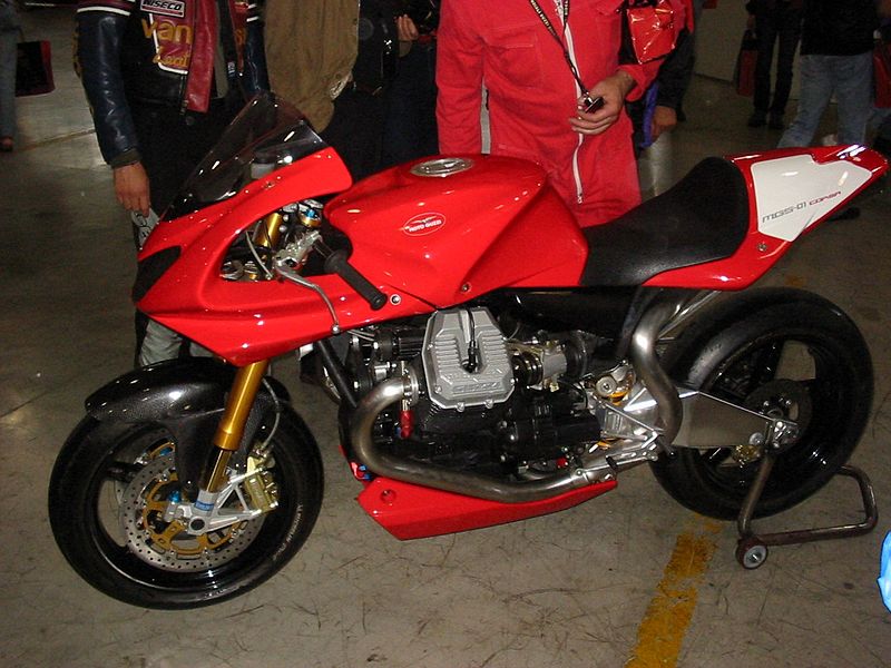 Fil:Moto Guzzi MGS-01 Corsa.JPG