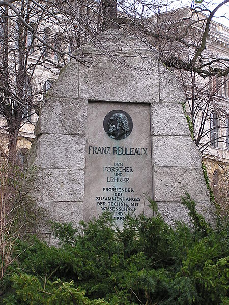 Fil:Denkmal Franz Reuleaux.jpg