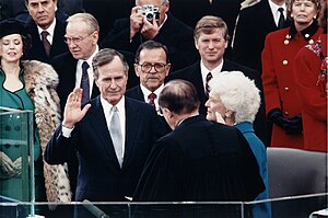 Fil:George H. W. Bush inauguration.jpg
