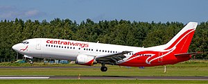 Boeing 737-400 Centralwings.JPG