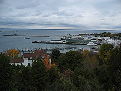 MackinacIsland Port.jpg