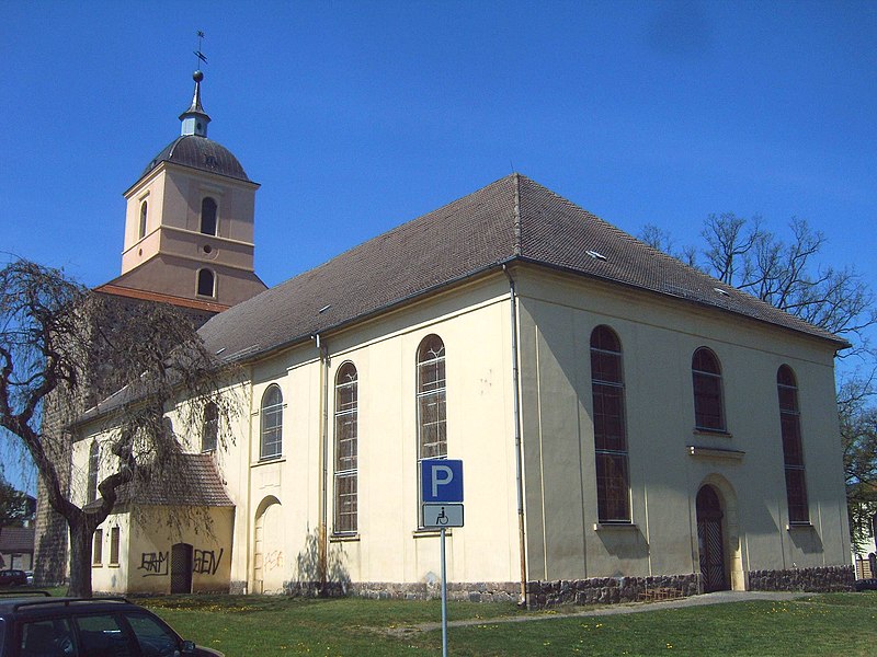 Fil:Stadtkirche Zeh2.JPG