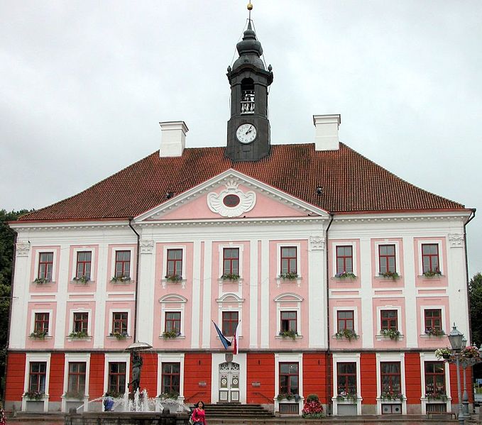 Fil:Tartu Rathaus.JPG