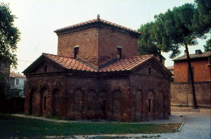 Fil:Ravenna 1978 077.jpg