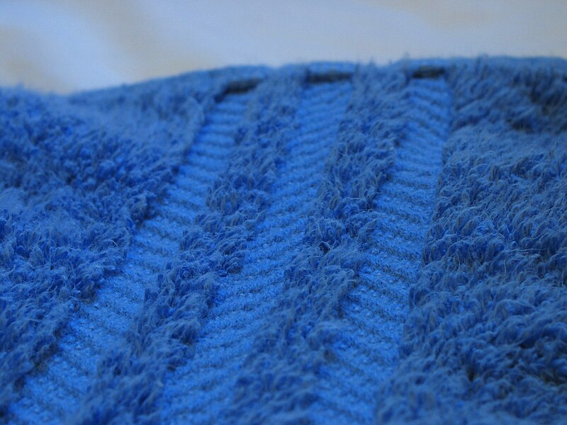Fil:Towel blue decorativepattern closeup.jpg