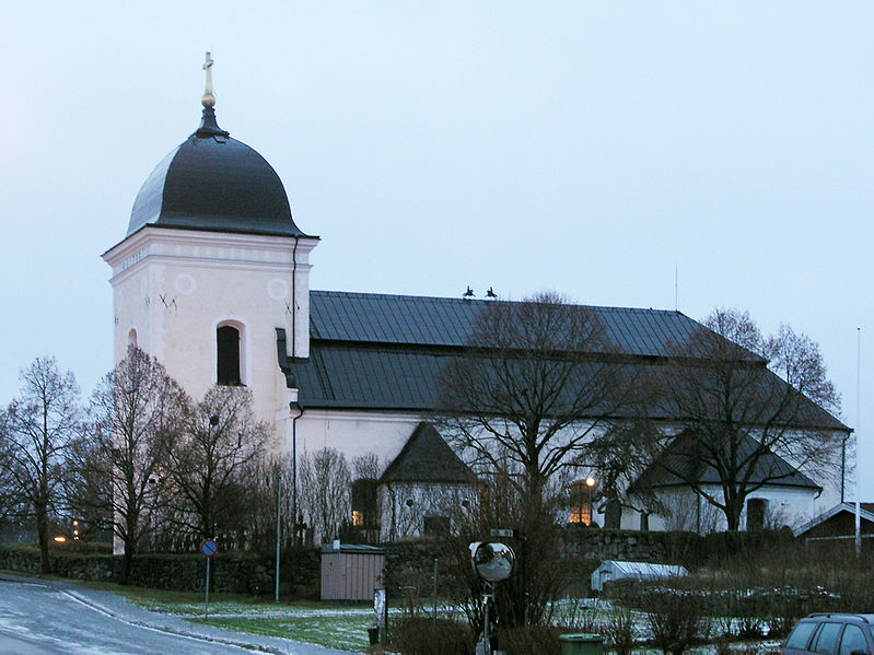 Fil:Kimstads kyrka view.jpg