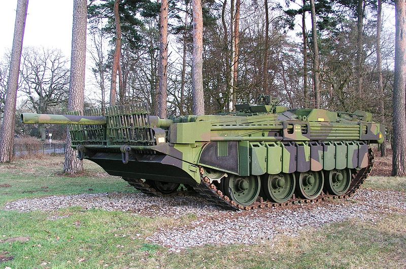 Fil:Strv 103c a.jpg