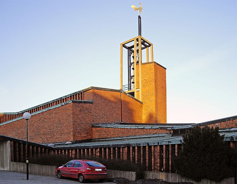 Fil:Vantörs kyrka.jpg