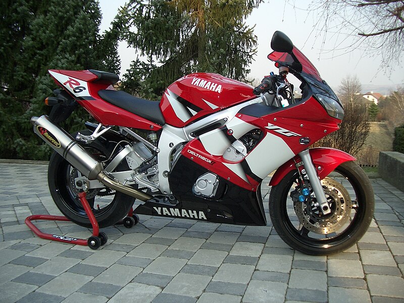 Fil:Yamaha YZF-R6.jpg