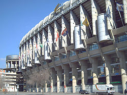 Estadio Santiago Bernabéu 01.jpg