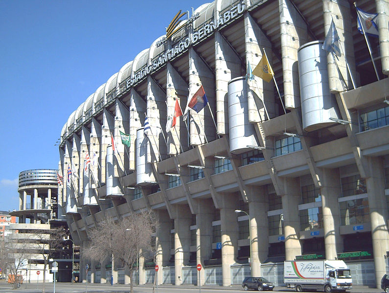 Fil:Estadio Santiago Bernabéu 01.jpg