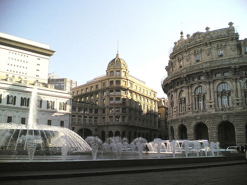 Fil:Genova-Piazza De Ferrari-angolo.jpg