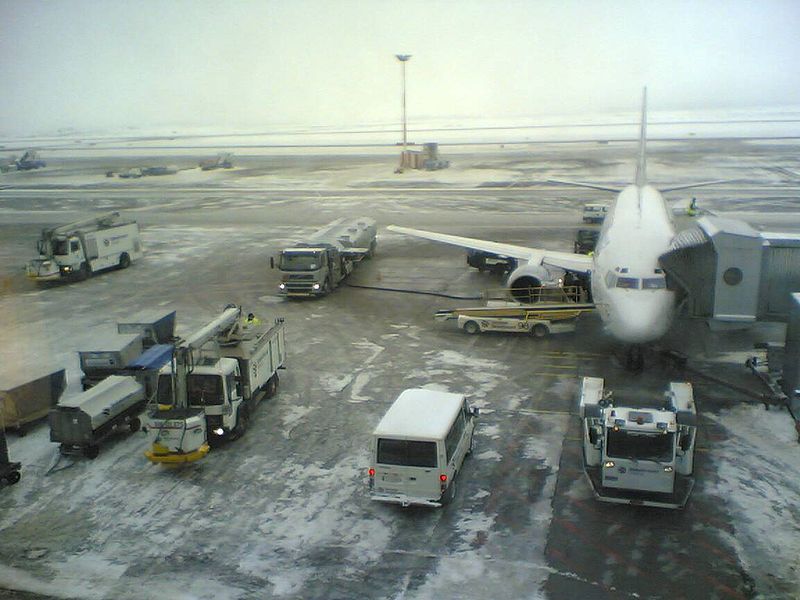 Fil:Frozen Helsinki airport.jpg
