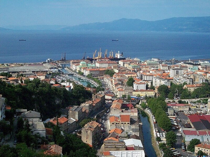 Fil:Rijeka-view-2.jpg
