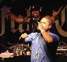 Xzibit under en konsert i Berlin, 2007.