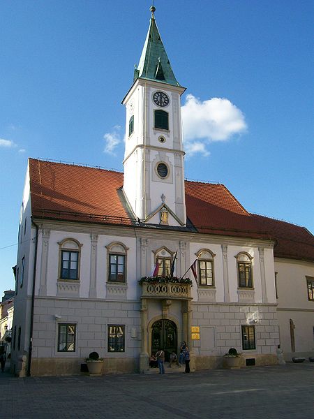 Fil:Town Hall Varaždin.jpg