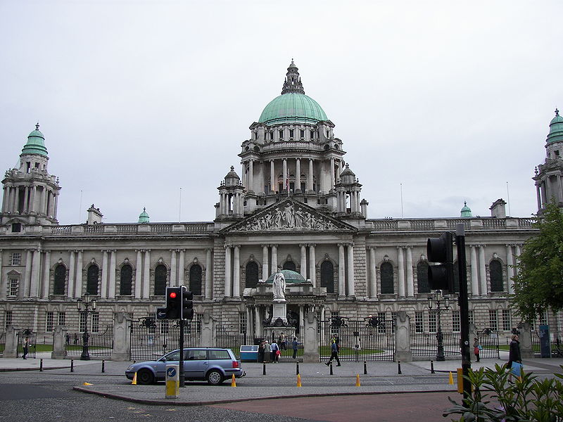 Fil:Belfast City Hall 2007.jpg