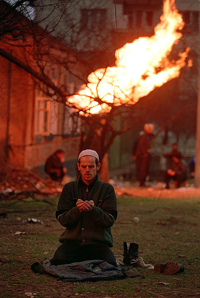 Fil:Evstafiev-chechnya-prayer2.jpg