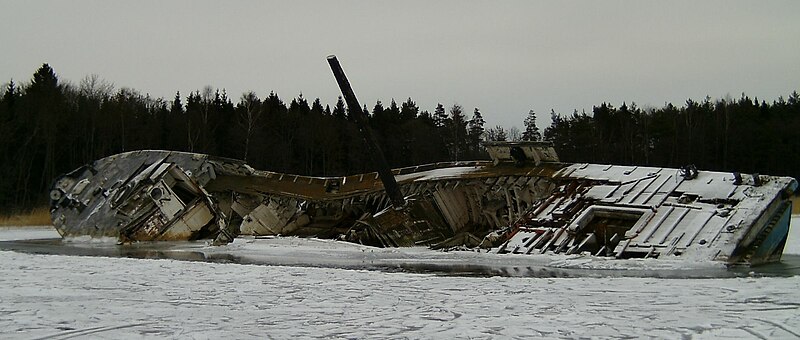 Fil:Aspö vrak.jpg