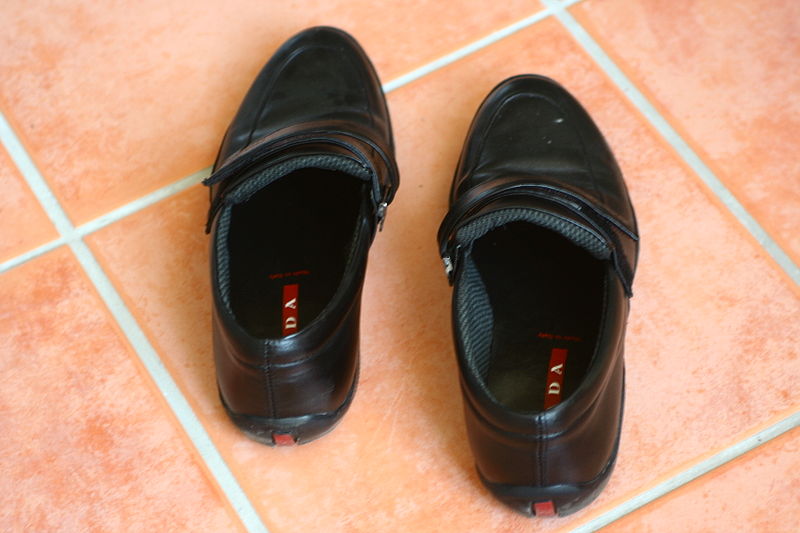 Fil:Prada schuhe.jpg