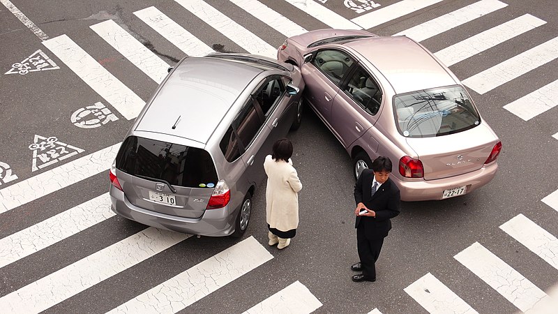 Fil:Japanese car accident.jpg