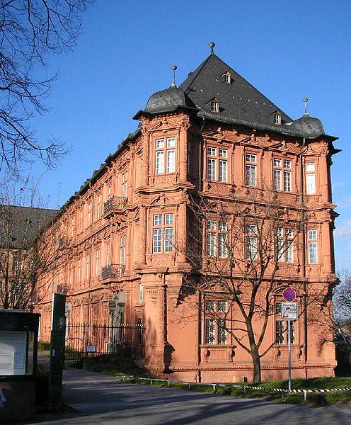 Fil:Kurfuerstliches Schloss Mainz s.jpg