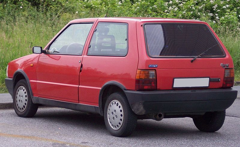 Fil:Fiat Uno SX red hl.jpg