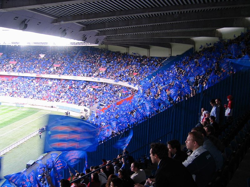 Fil:Parc des Princes.jpg