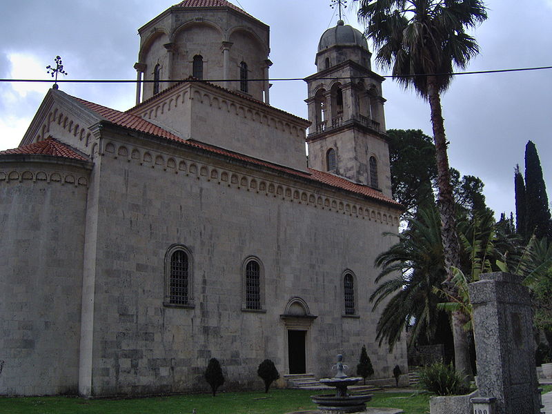 Fil:Klostret Savina i Herceg Novi.jpg