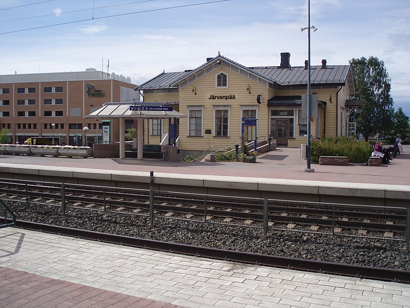 Fil:Järvenpään rautatieasema.jpg