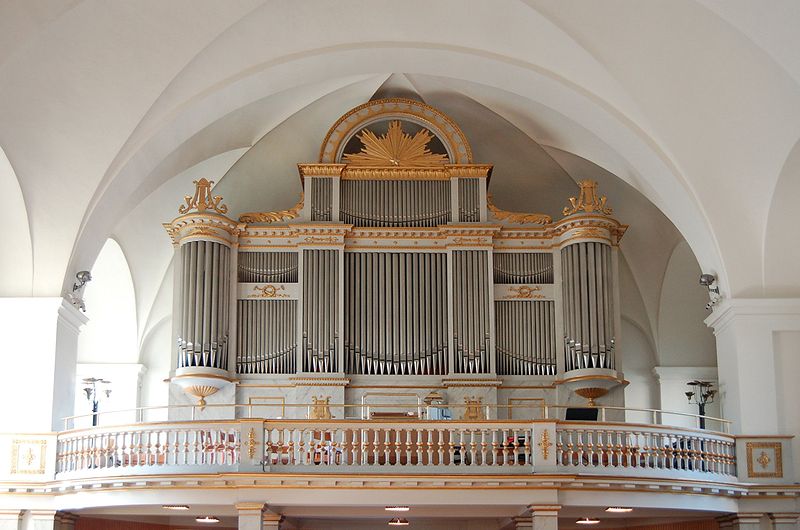 Fil:Kungsholms kyrka orgelvy.jpg