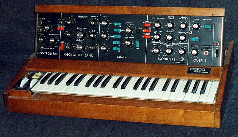 Fil:Minimoog.JPG