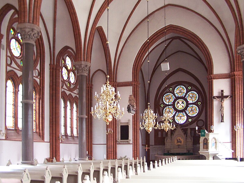 Fil:Bunkeflo kyrka interior.jpg