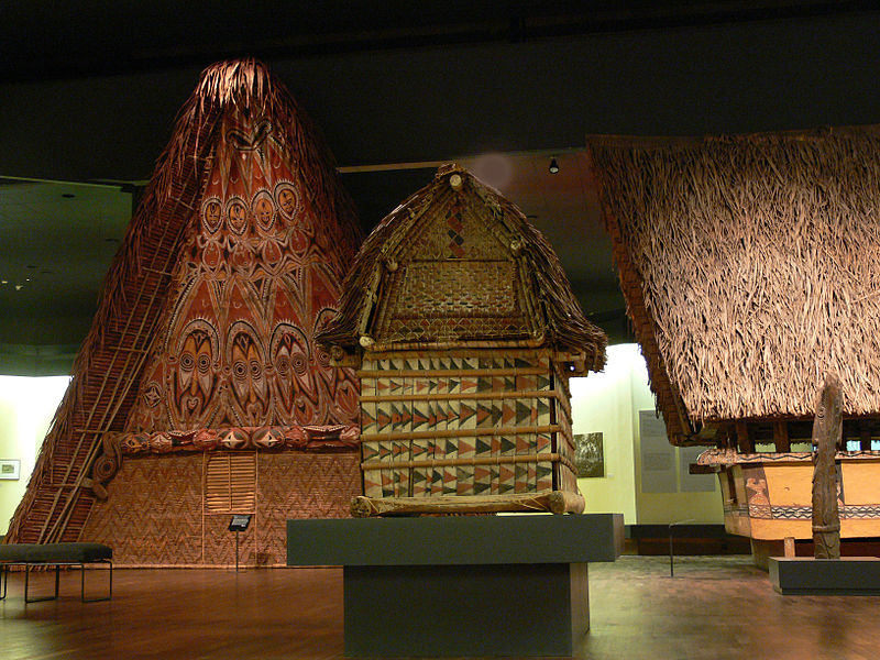 Fil:Melanesien-Abteilung Berlin-Dahlem Ethnologisches Museum.jpg