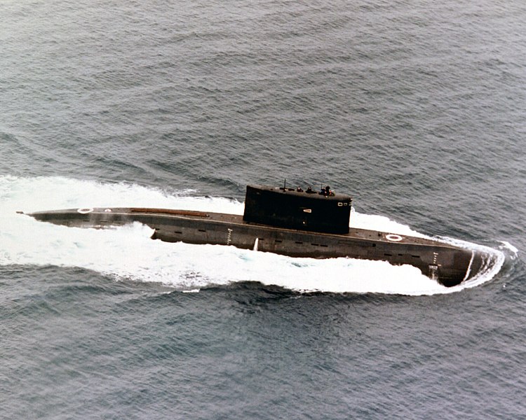 Fil:Submarine Kilo class.jpg