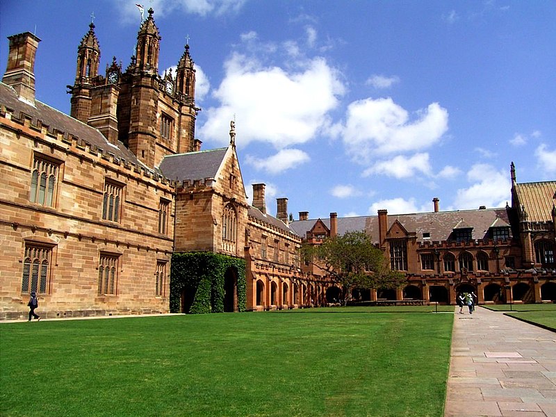 Fil:University of Sydney Main Quadrangle.jpg