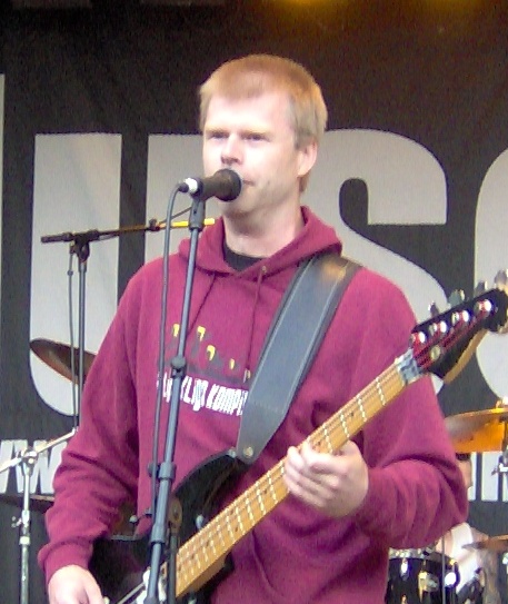 Under en konsert med De Lyckliga Kompisarna på Huset i Parken i Huddinge, 7 juni 2008.