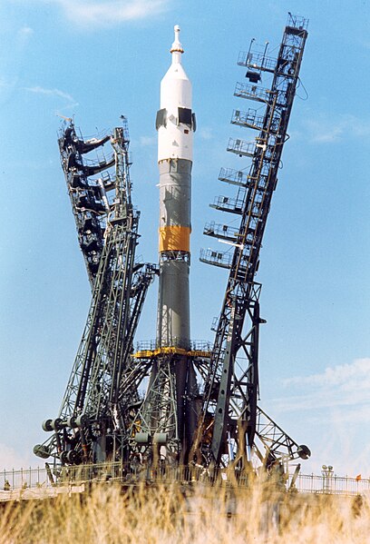 Fil:Soyuz rocket ASTP.jpg
