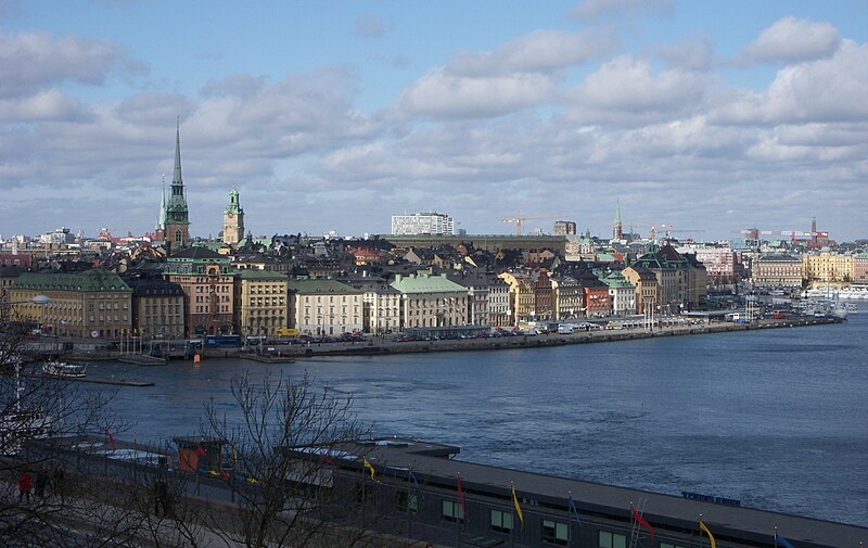 Fil:Stockholmspanorama 2009d.jpg