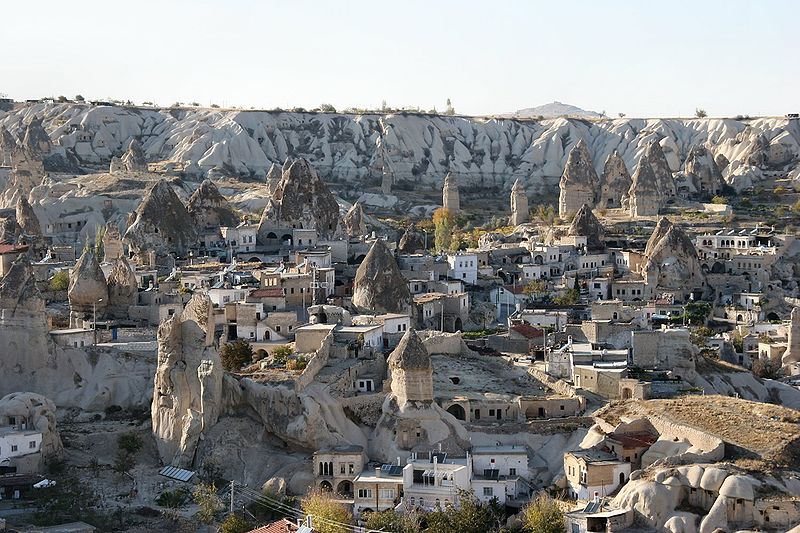 Fil:Göreme 1 11 2004.jpg