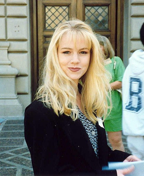 Fil:Jenniegarth.jpg